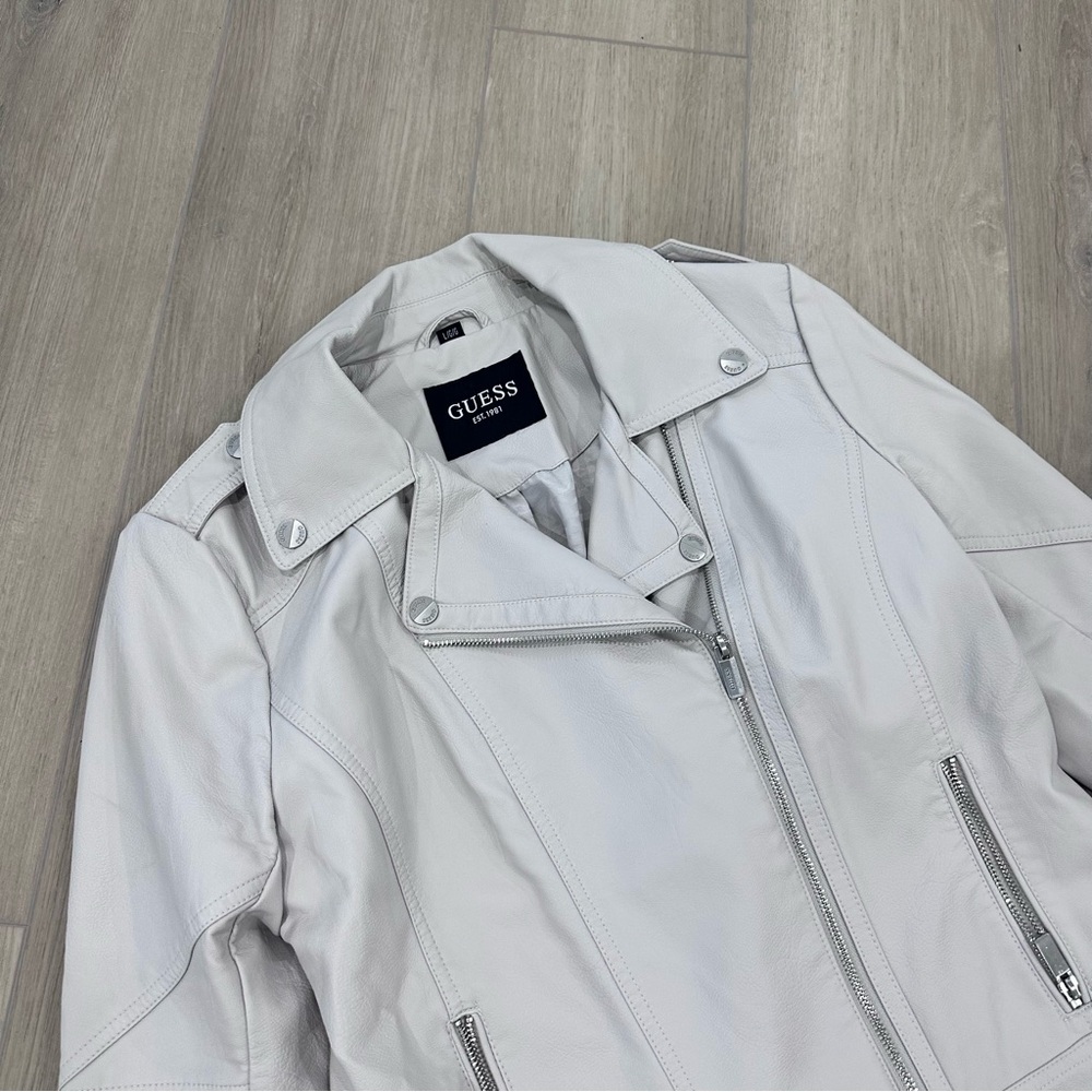 GUESS faux vegan leather jacket large light grey - Picture 6 of 10